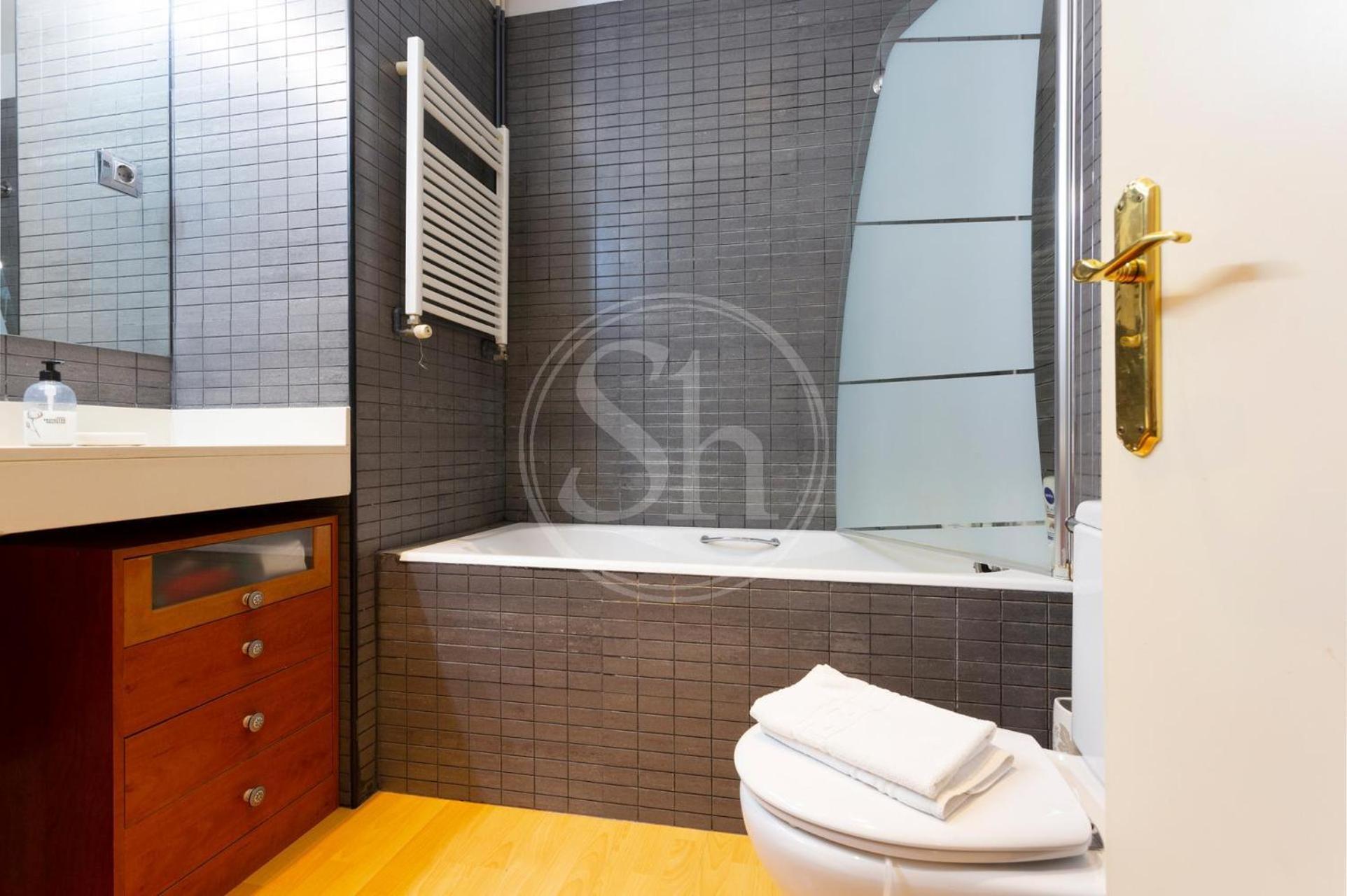 Apartamento Con Terraza En Poble Sec Барселона Екстер'єр фото